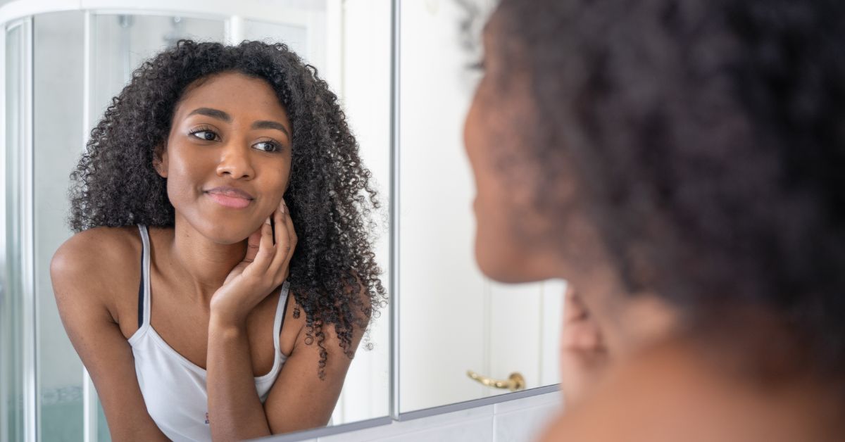 Skincare Tips to Keep Your Skin Safe and Glowing in Nigeria’s Hot Weather